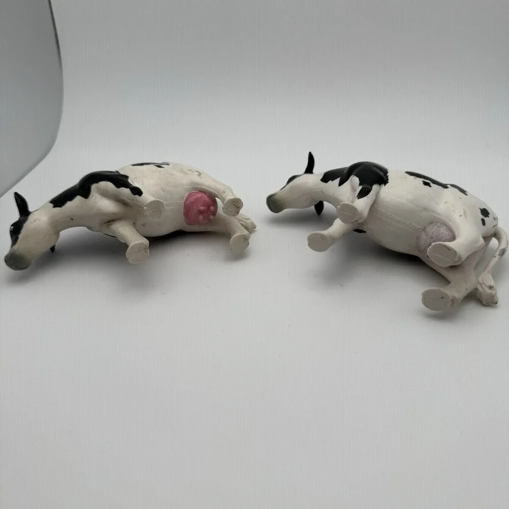 2 Playskool Animals Realistic Holstein Cow Animal Friends Toy Figure 1990 Farm